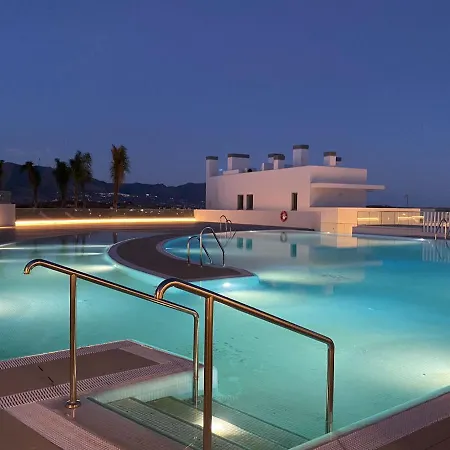 High End Large Ground Floor With Luxury Private Pool And Sea Views Apartmán *