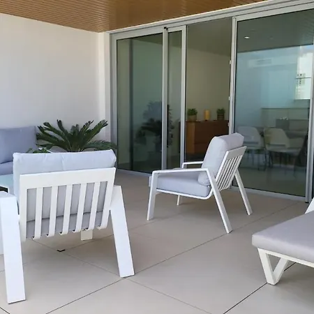 Apartmán High End Large Ground Floor With Luxury Private Pool And Sea Views *