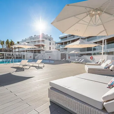 Lejlighed High End Large Ground Floor With Luxury Private Pool And Sea Views