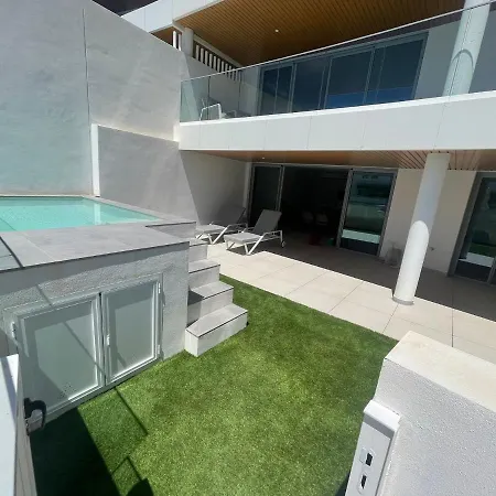 Apartmán High End Large Ground Floor With Luxury Private Pool And Sea Views