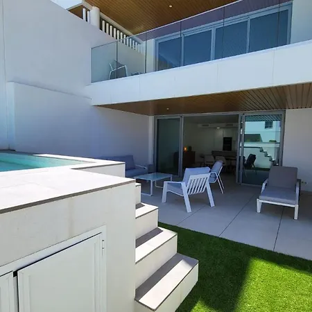 דירה High End Large Ground Floor With Luxury Private Pool And Sea Views