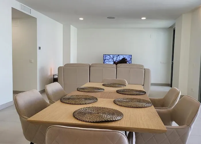 Lejlighed High End Large Ground Floor With Luxury Private Pool And Sea Views *